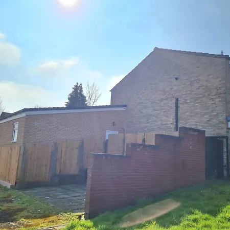 Guest - En-suite Parking & Garden *